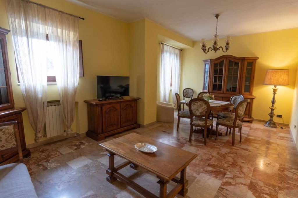 Caldora Apartment ลาควิลา ภายนอก รูปภาพ