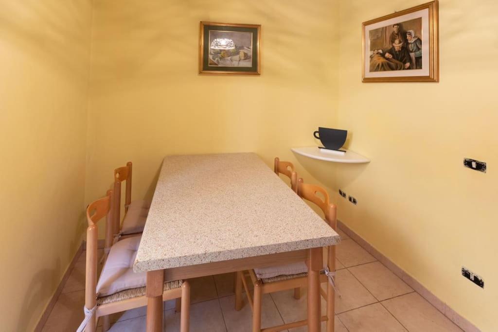 Caldora Apartment ลาควิลา ภายนอก รูปภาพ